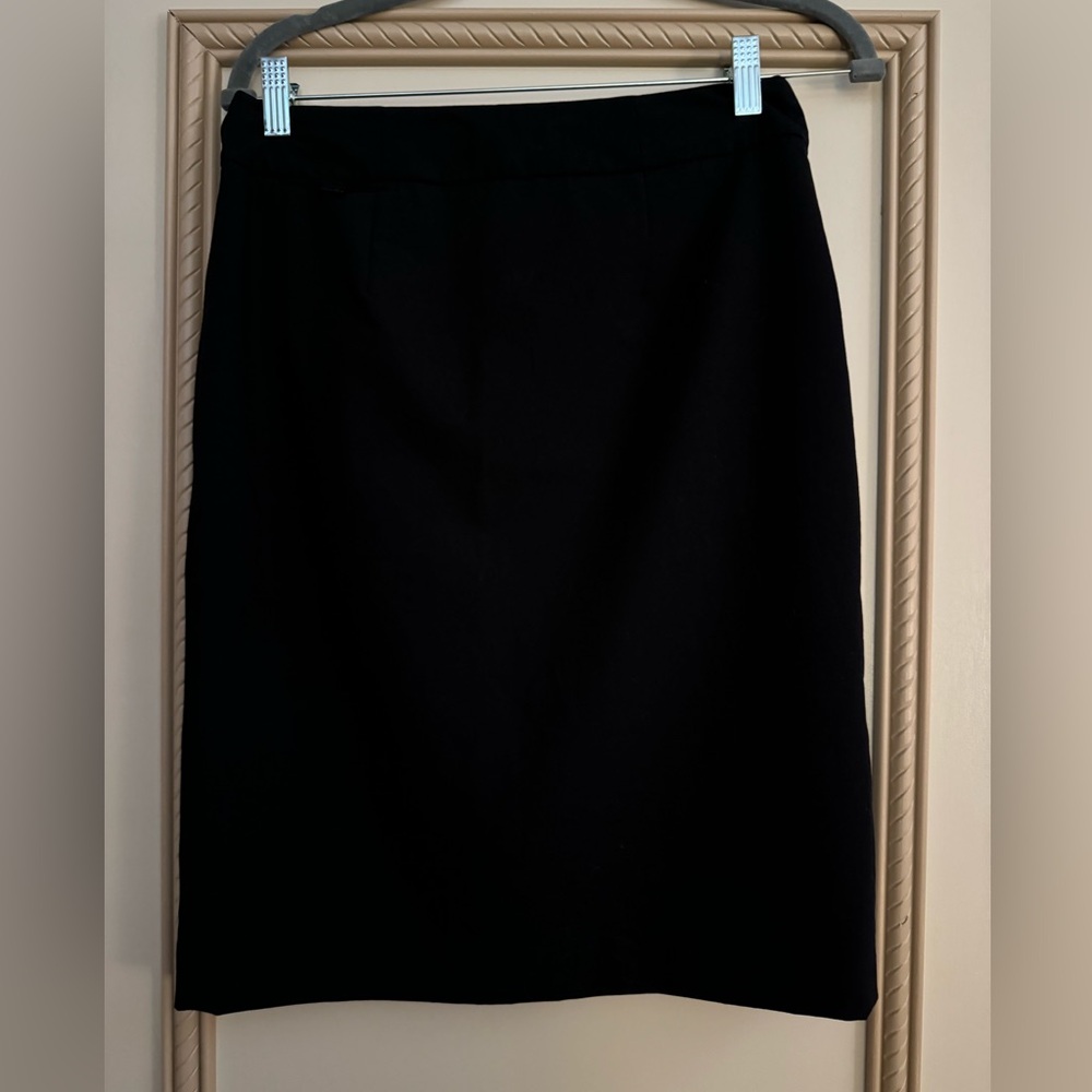 Calvin Klein ladies size 4 black pencil skirt